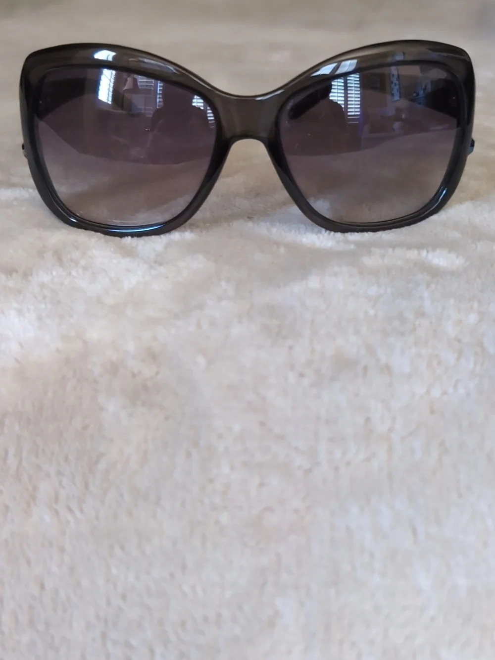 Marc Jacobs sunglasses - Picture 3 of 5